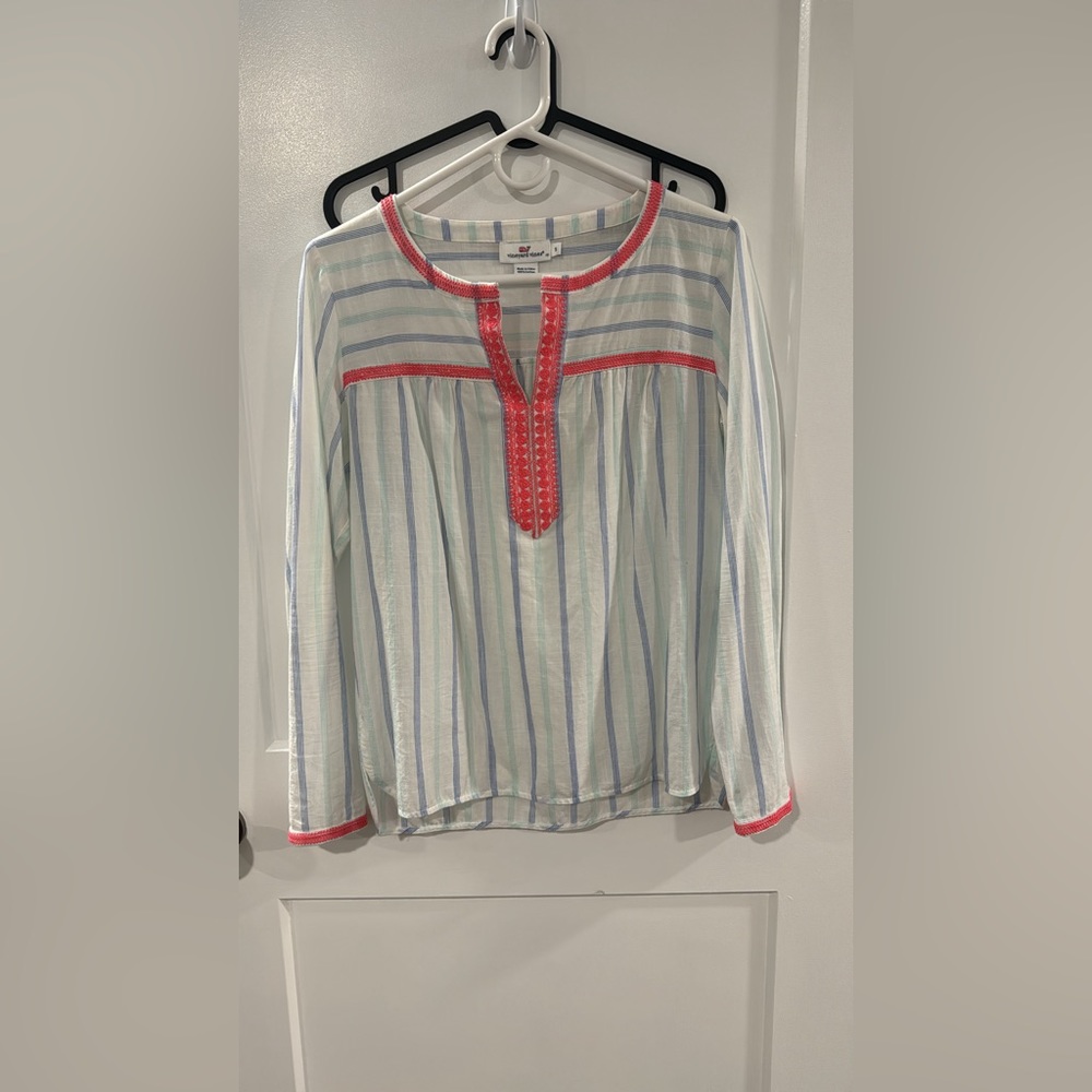 Vineyard Vines Popover Top